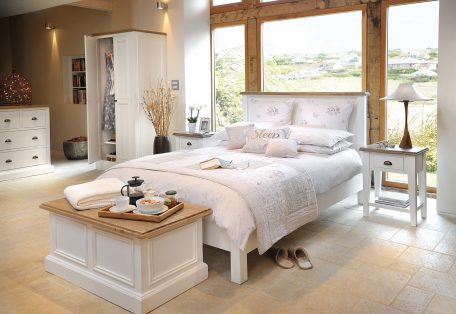 Lulworth-Bedroom-Lifestyle-1