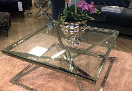 Sqaure coffee table